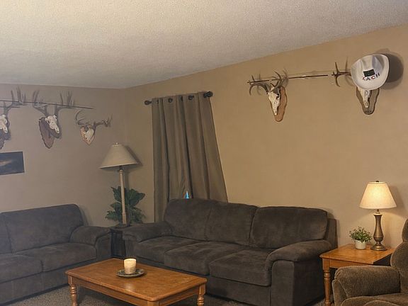 3rd image of 1619 America Ave