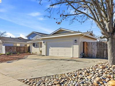 2060 Broadmoor St, Livermore, CA, 94551