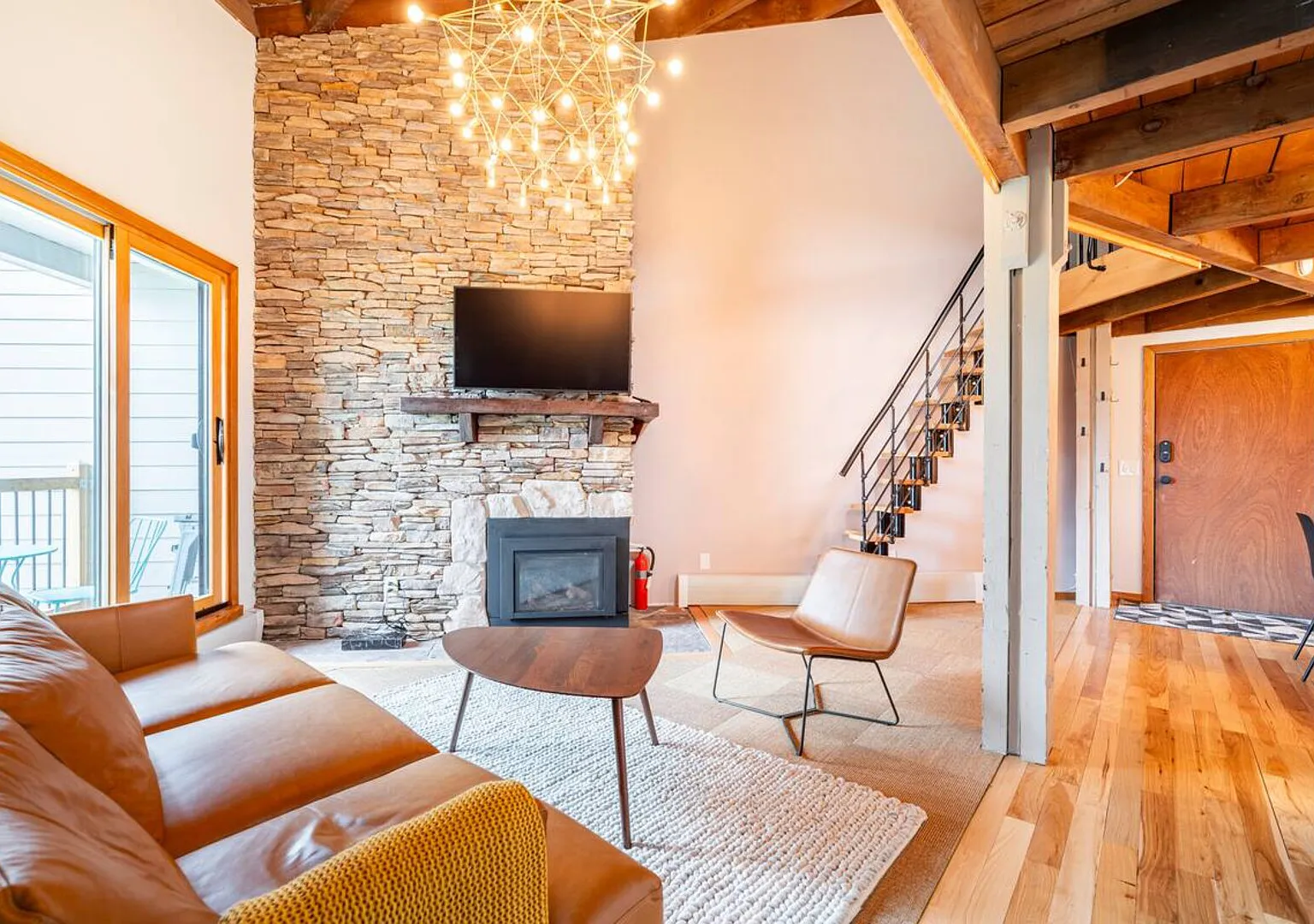 Renovated 2br + Loft — Photo 1