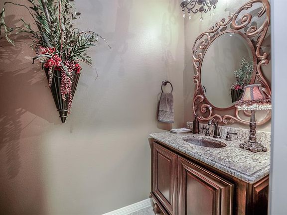 4th image of 212 Rolling Creek Dr