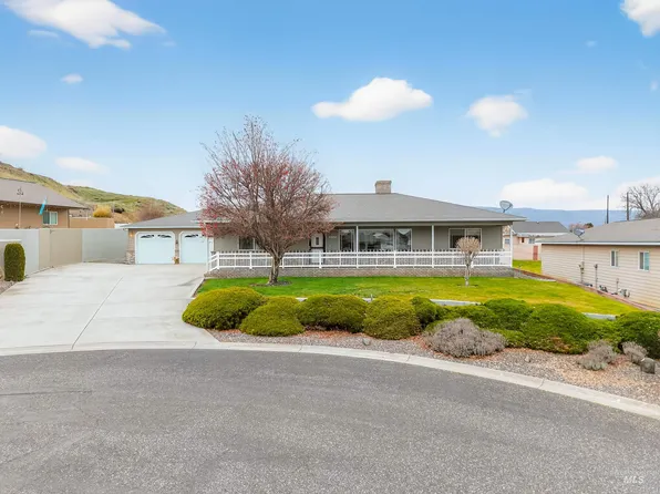 1324 Setlow Ct, Clarkston, WA 99403