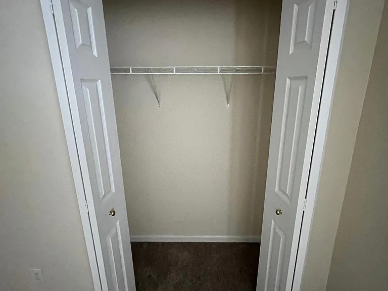 3168 Shadow Bend Dr — Photo 18