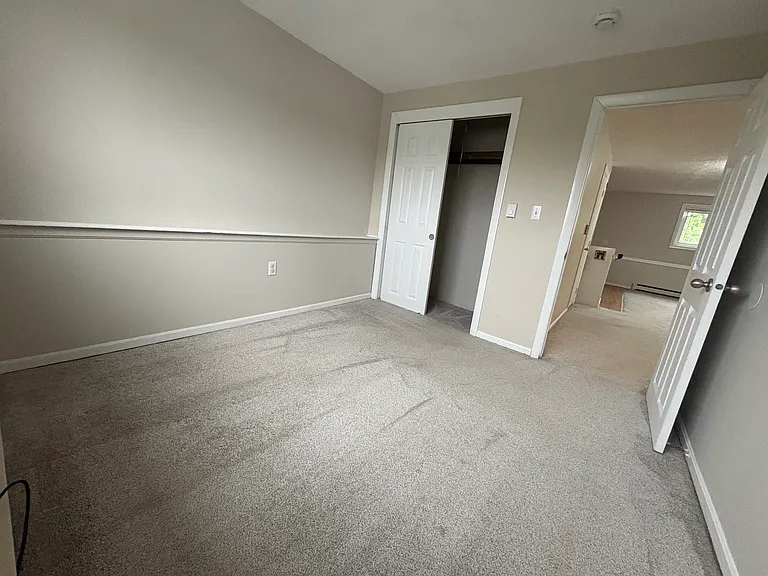 165 Main St #4 — Photo 8