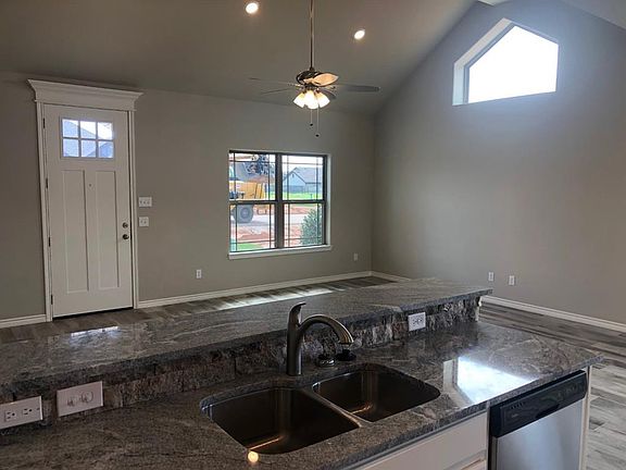 4th image of 3310 White Horse Ct