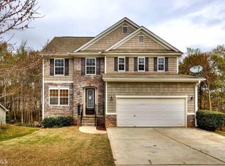 435 Autumn Creek Dr, Dallas, GA