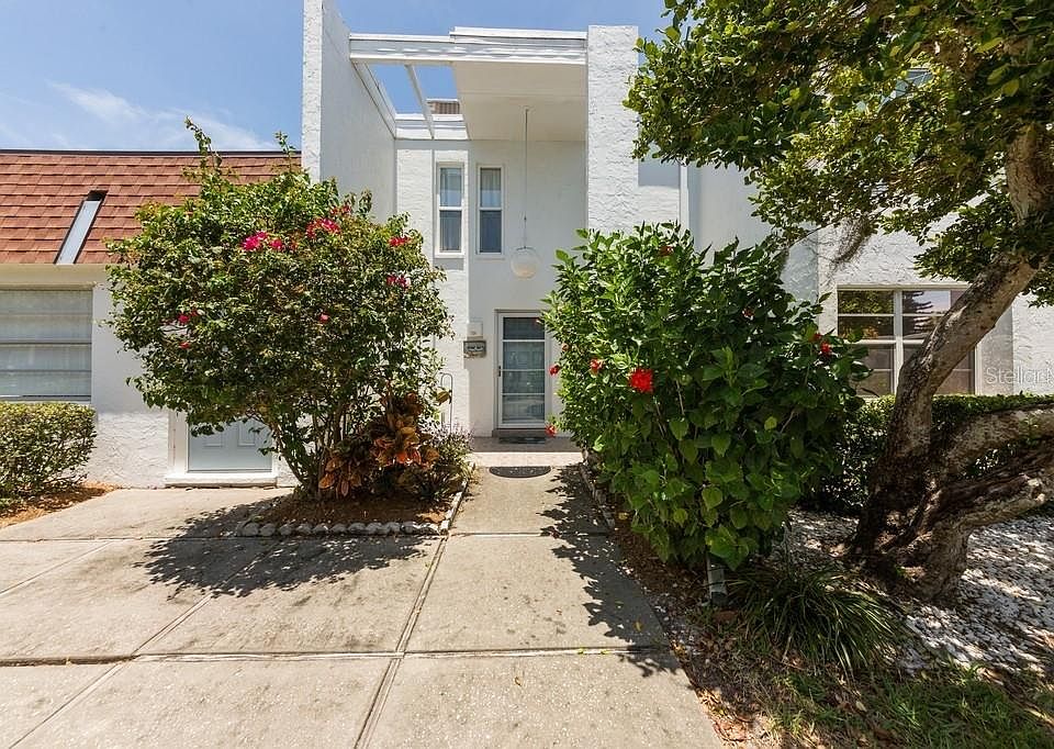 1st image of 731 Capri Isles Blvd #115