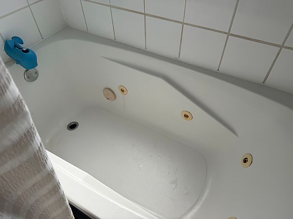3rd image of 3441 E Armour Ave