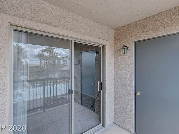 4th image of 8000 W Badura Ave #2003