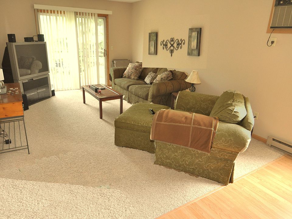 2nd image of 2501 Villa Dr S APT 304
