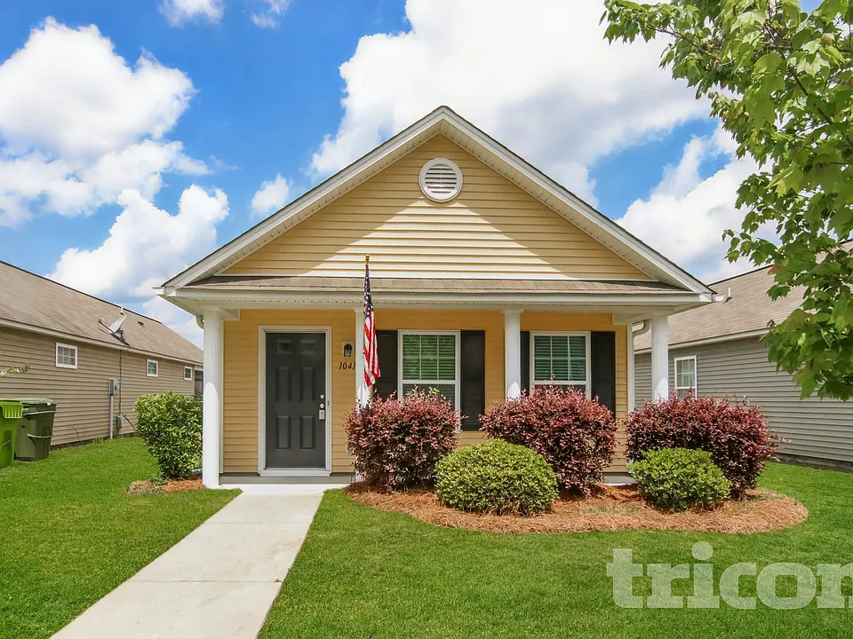 1041 Rabon Pond Dr