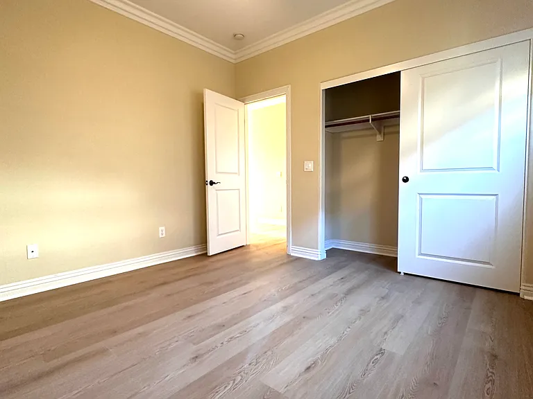 6283 Silver Bush Creek St — Photo 14