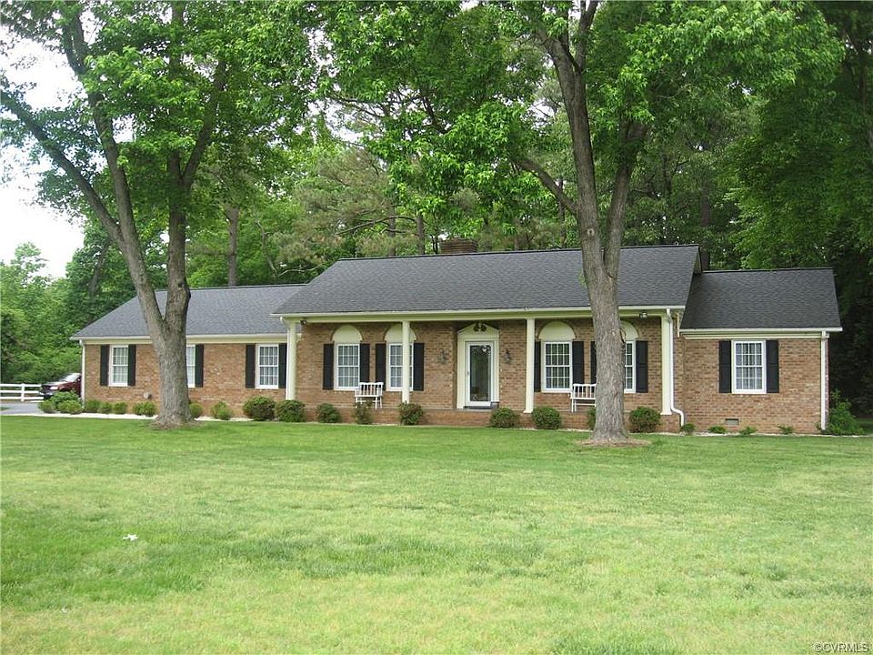 1st image of 8106 Academy Dr