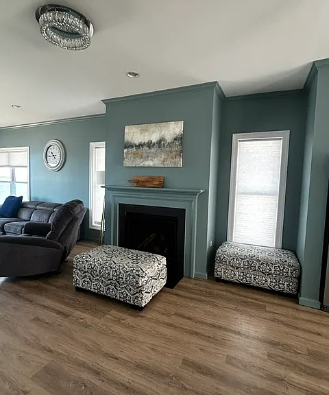 16 Gunrock Ave — Photo 4