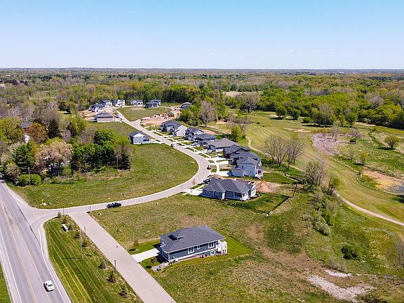 2nd image of 2927 Medinah Dr