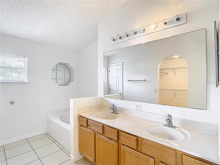 10155 Laxton St — Photo 19