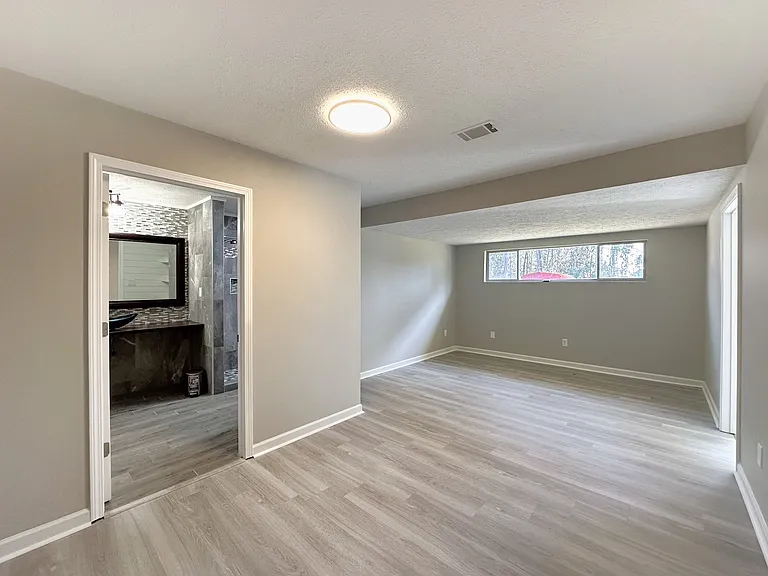 7 Lanvale St — Photo 9