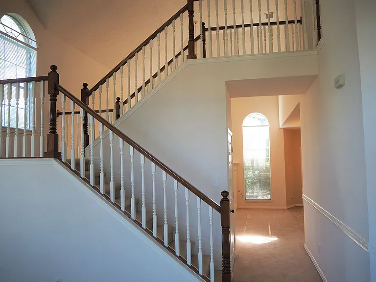2105 Friar Ct — Photo 11