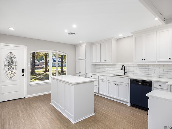 4th image of 43169 Hinson Rd