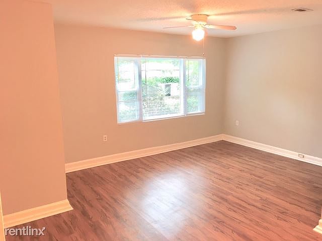 Living Room with laminate hdwds
