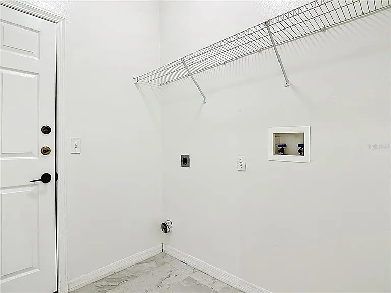 2944 Sunset Vista Blvd — Photo 25