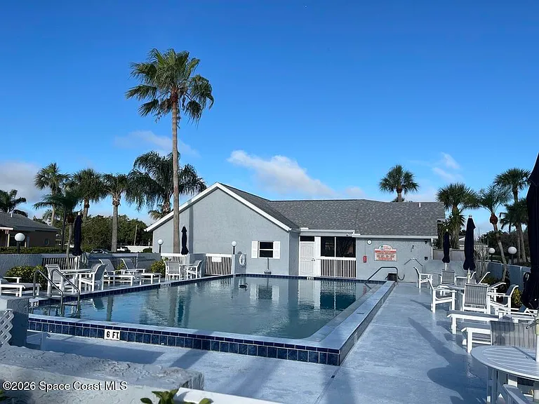 1495 Malibu Cir NE #102 — Photo 25