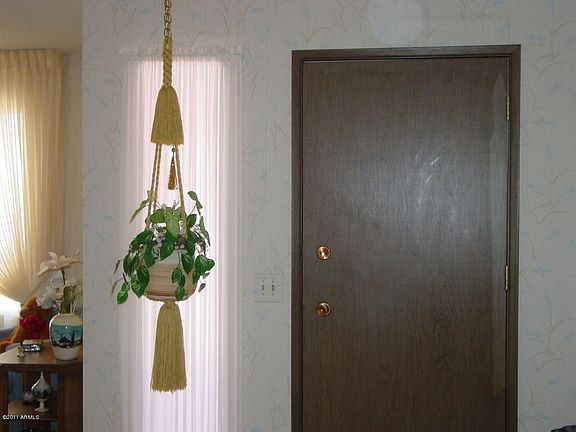 4th image of 13239 W Castle Rock Dr