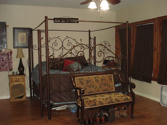 4th image of 1320 Kings Mountain Dr