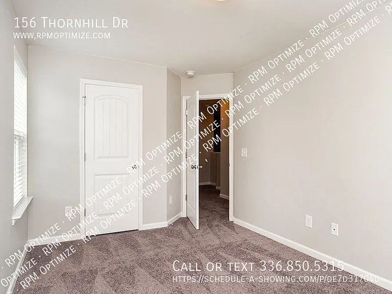 156 Thornhill Dr — Photo 31