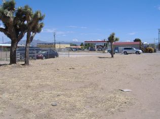 16361 Yucca St, Hesperia, CA 92345