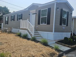 428 Kenbury Rd, Branchburg Township, NJ 08876
