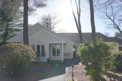 4th image of 5 Northbrook Dr Unit 509