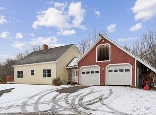 30 Pine Tree Ln, Augusta, ME 04330