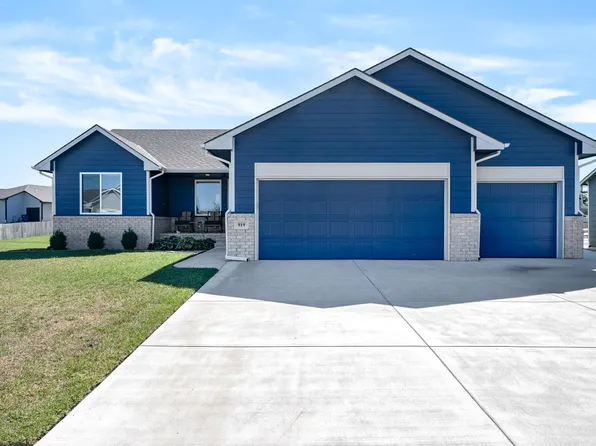 919 Laughlin Ct, Derby, KS 67037