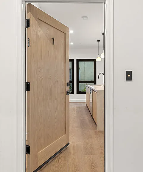 132 S Oakhurst Dr #1 — Photo 3