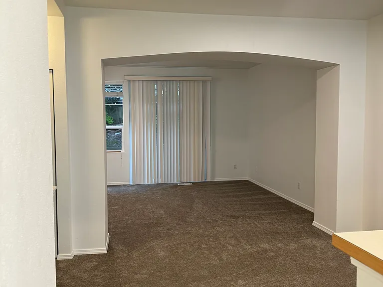 5339 237th Ter SE — Photo 10