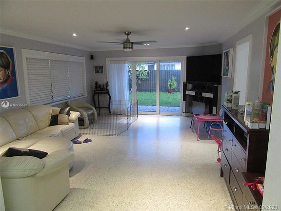 5th image of 140 NW 190th St #0