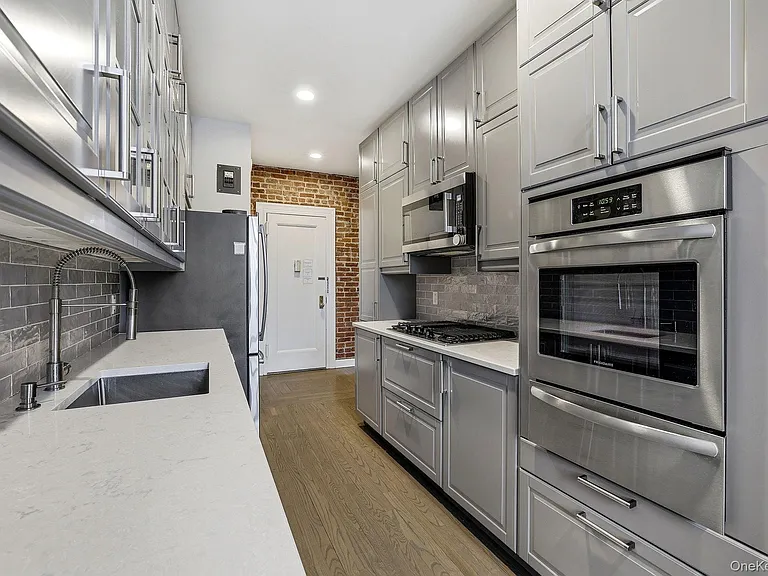 11 Alden Rd #1M — Photo 11