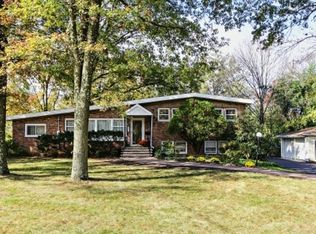 129 Canoe Brook Pkwy, Summit, NJ 07901