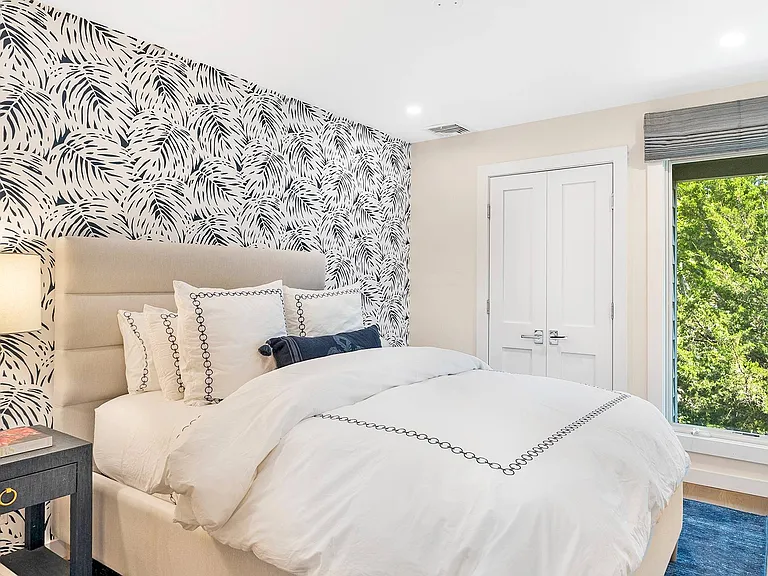 68 W Water St #29 — Photo 17