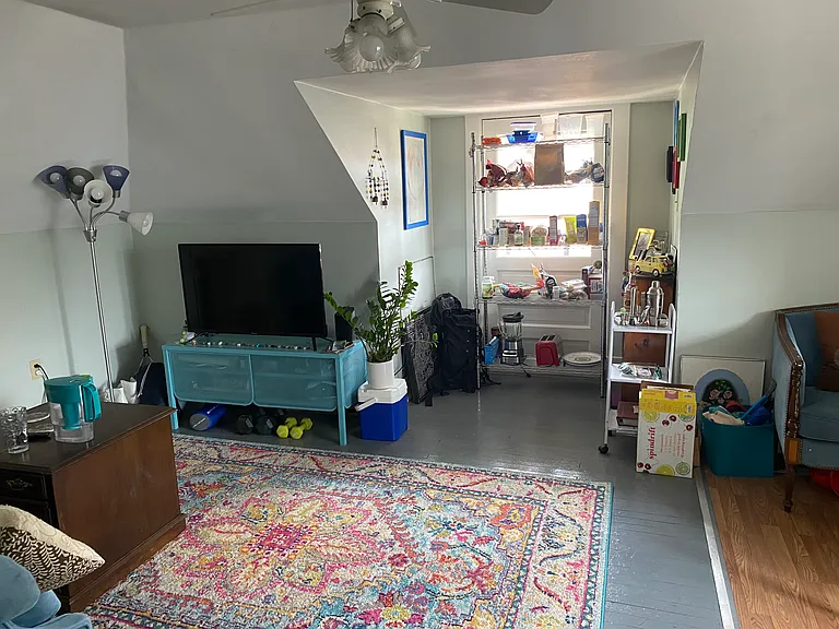 256 S Evaline St #4 — Photo 6