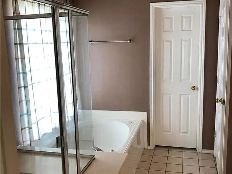 2521 Allegro Ln — Photo 23