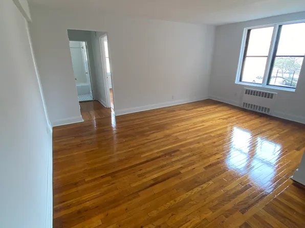 209-34 86th Drive image 1 of 7