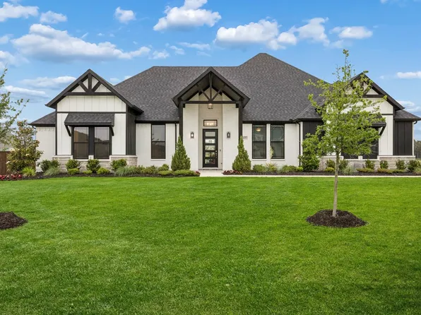 4037 Lagos Dr, Midlothian, TX 76065