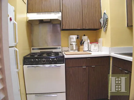 Rented by Halstead Real Estate | media 42