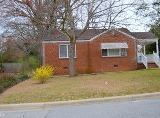 5147 Phillips Dr, Forest Park, GA 30297