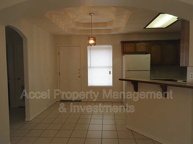 2 bed, 2.0 bath, 925 sqft, $850 — Photo 4