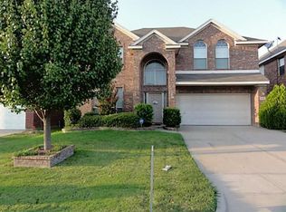 4908 Summer Oaks Ln, Fort Worth, TX 76123