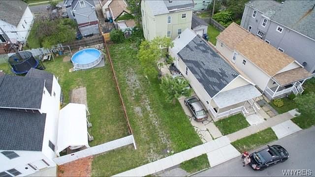 2nd image of 248 Trenton Ave