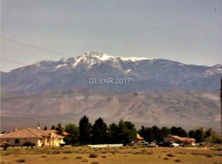 2971 S Woodchips Rd, Pahrump, NV 89048