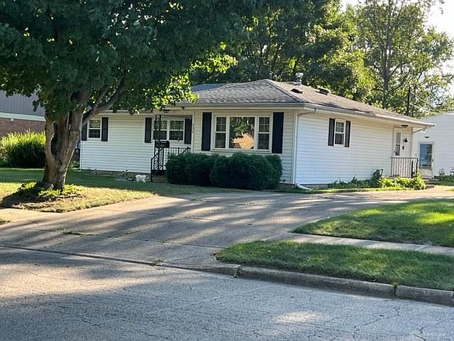 1st image of 531 N 3rd St